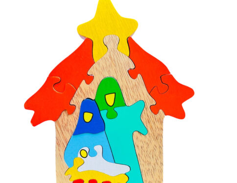 Wooden Nativity Scene – A Timeless Christmas Treasure.